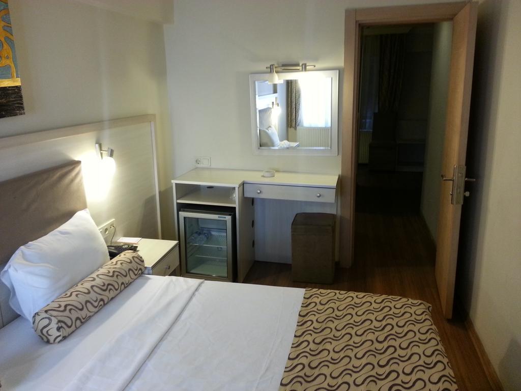 Grand Zeybek Hotel İzmir Eksteriør bilde