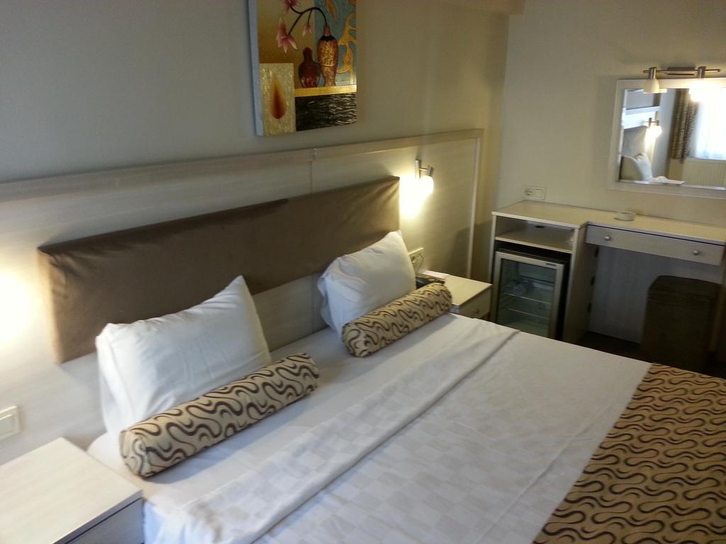 Grand Zeybek Hotel İzmir Eksteriør bilde