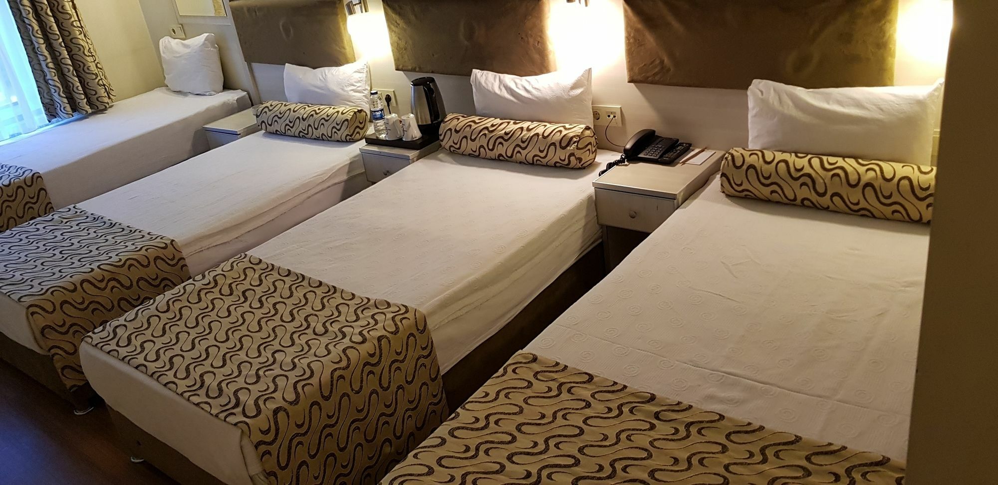 Grand Zeybek Hotel İzmir Eksteriør bilde