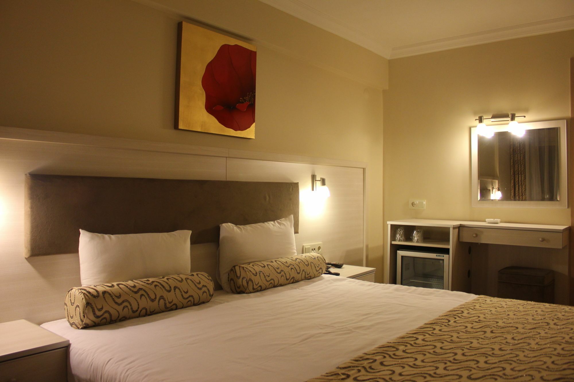 Grand Zeybek Hotel İzmir Eksteriør bilde