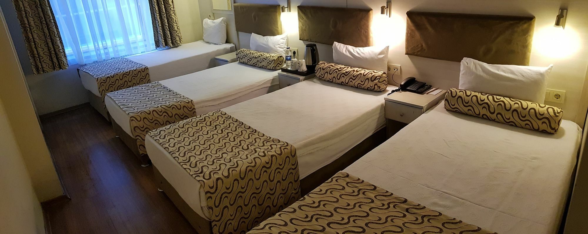 Grand Zeybek Hotel İzmir Eksteriør bilde